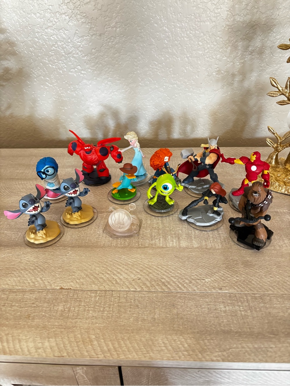 Disney infinity figures